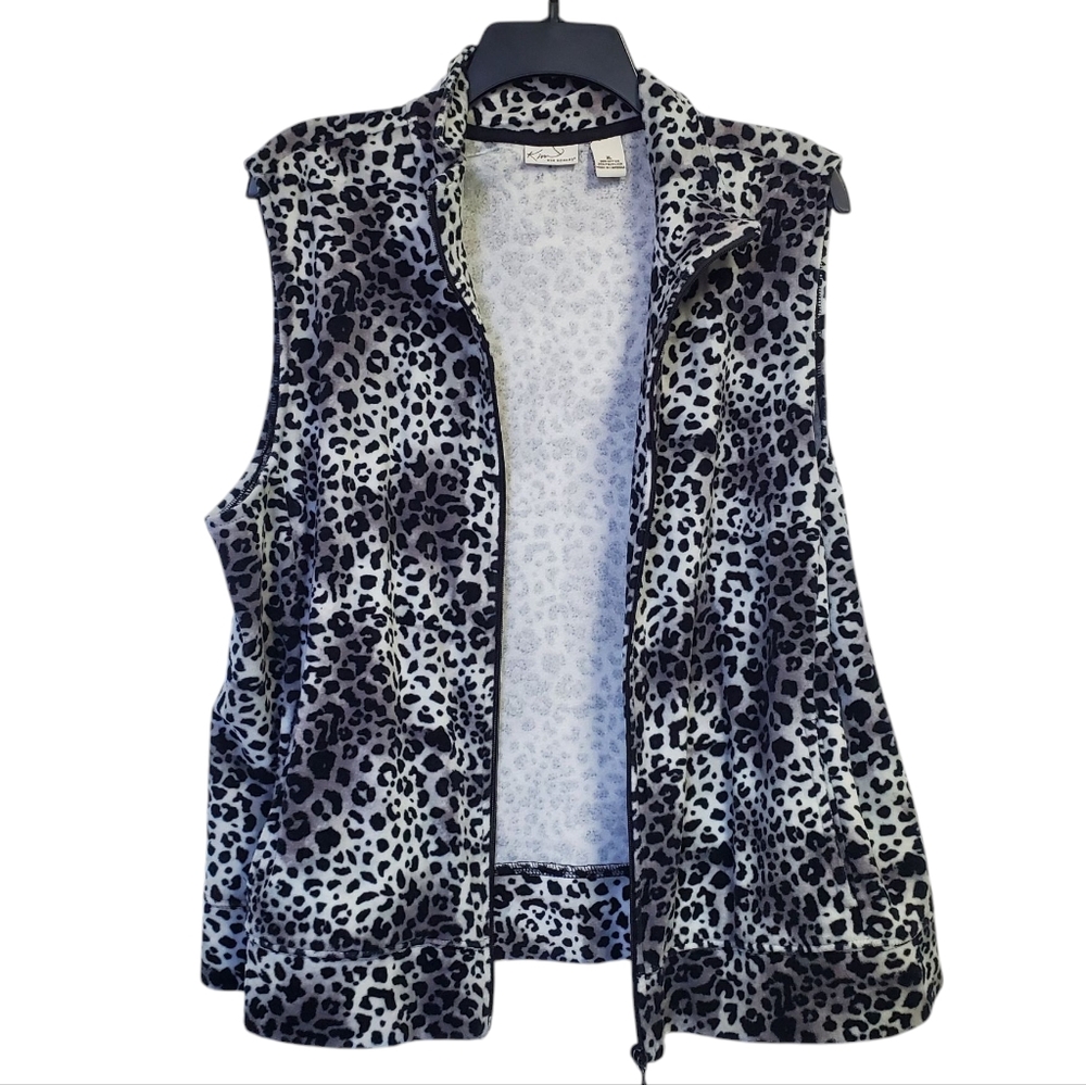 Kim Rogers Leopard Print Women's Vest - Picture 4 of 7
